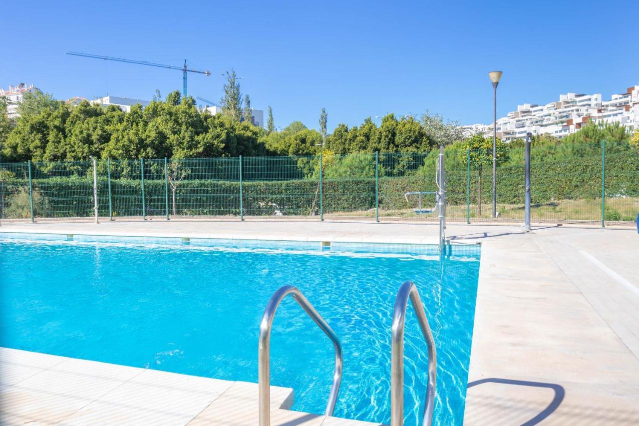 Apartamento Estepona Lll Luaran gambar